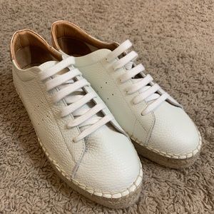 Leather sneakers